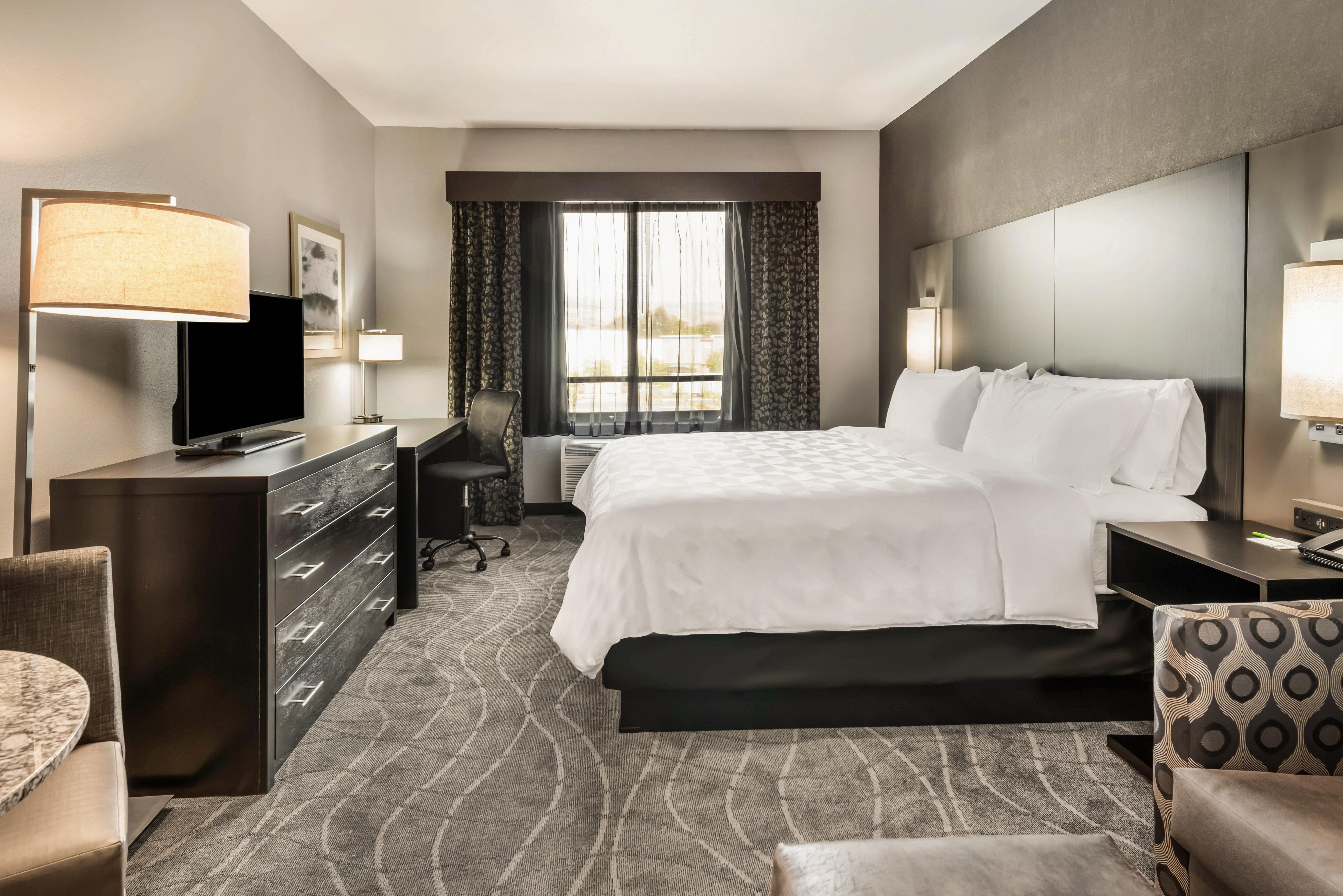 Holiday Inn Hotel & Suites Silicon Valley - Milpitas By Ihg Exterior foto
