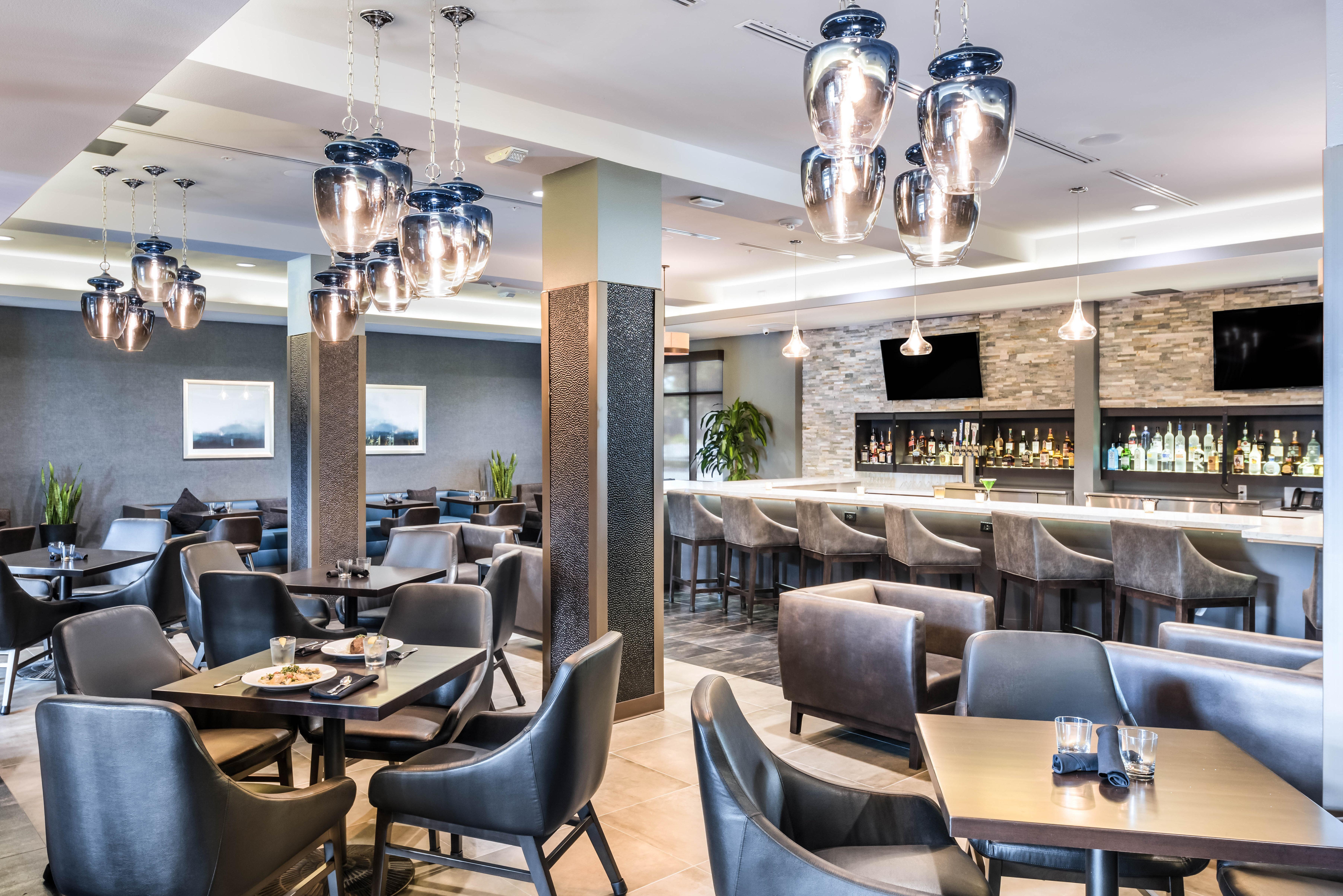 Holiday Inn Hotel & Suites Silicon Valley - Milpitas By Ihg Exterior foto